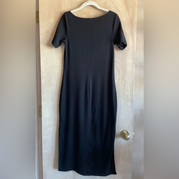 Old Navy Black Rib-Knit Midi Shift Dress M | Stretch Jersey, Short Sleeve - Picture 7 of 11